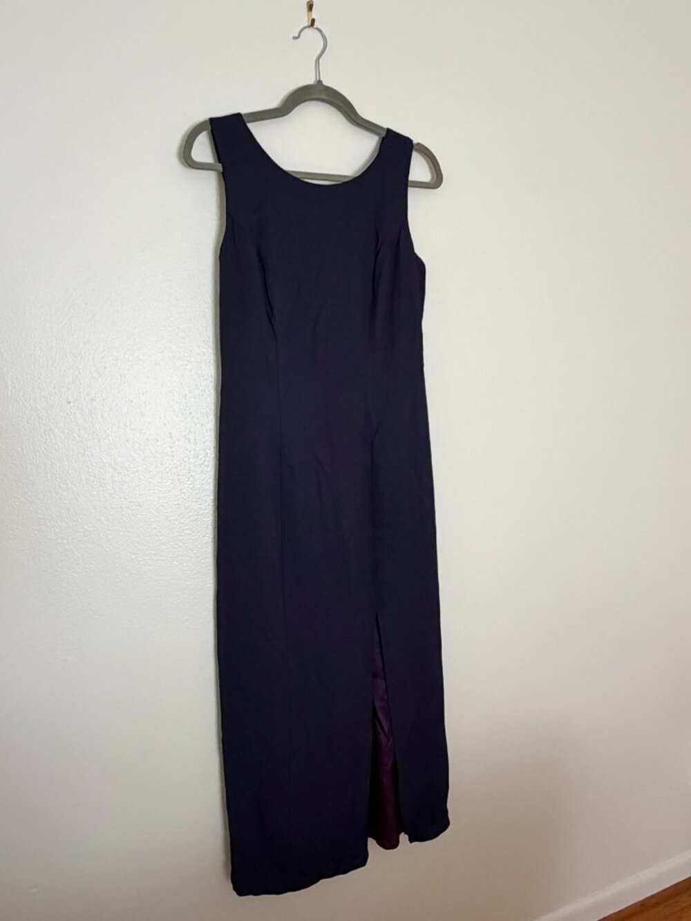CDC Navy Maxi Dress Size 6 Open Tie Back Burgundy Lined Slit
